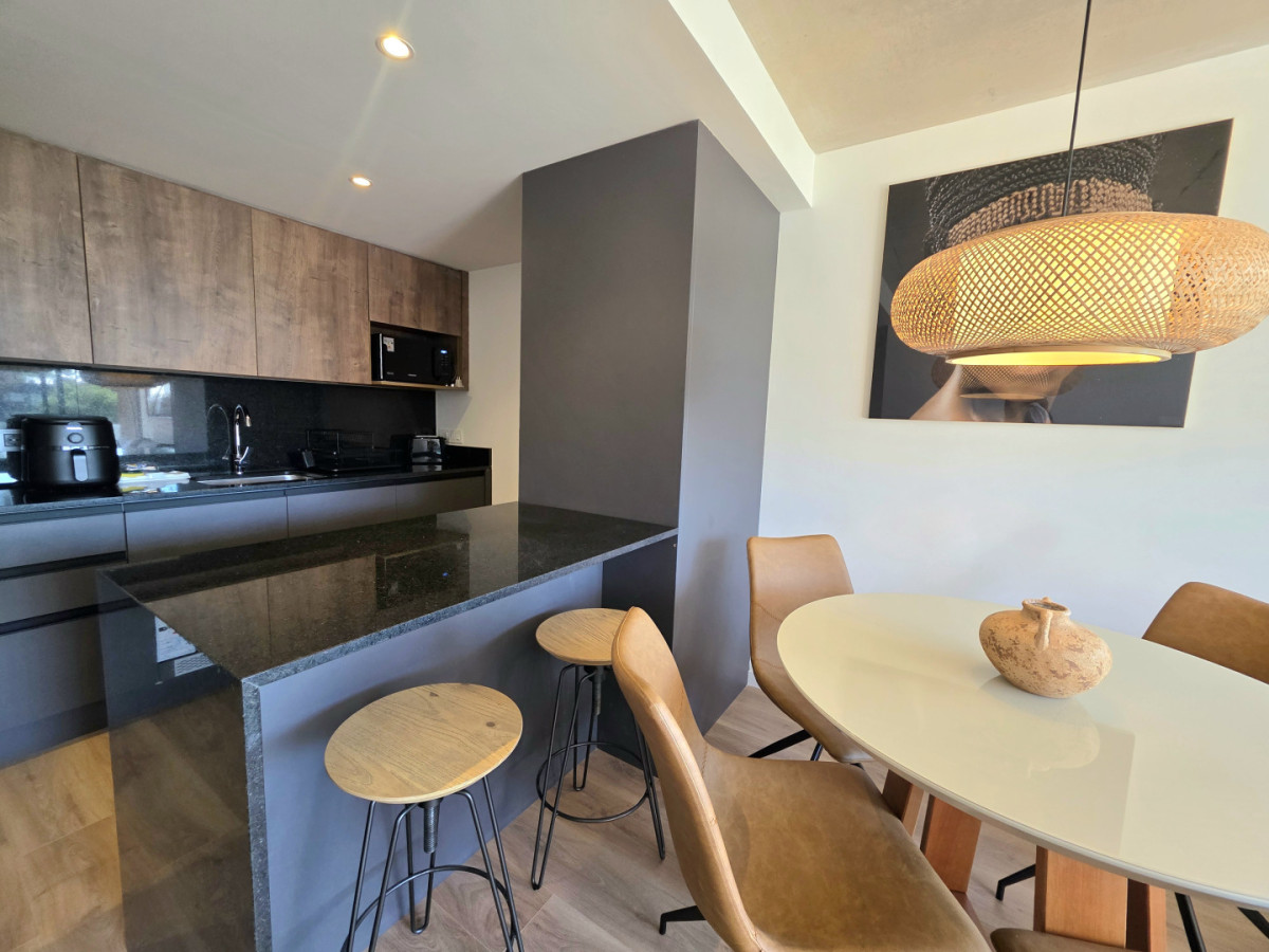 Apartamento ID.21098767 - VENTA 1 DORM AMUEBLADO EN TORRES DEL ESTE 