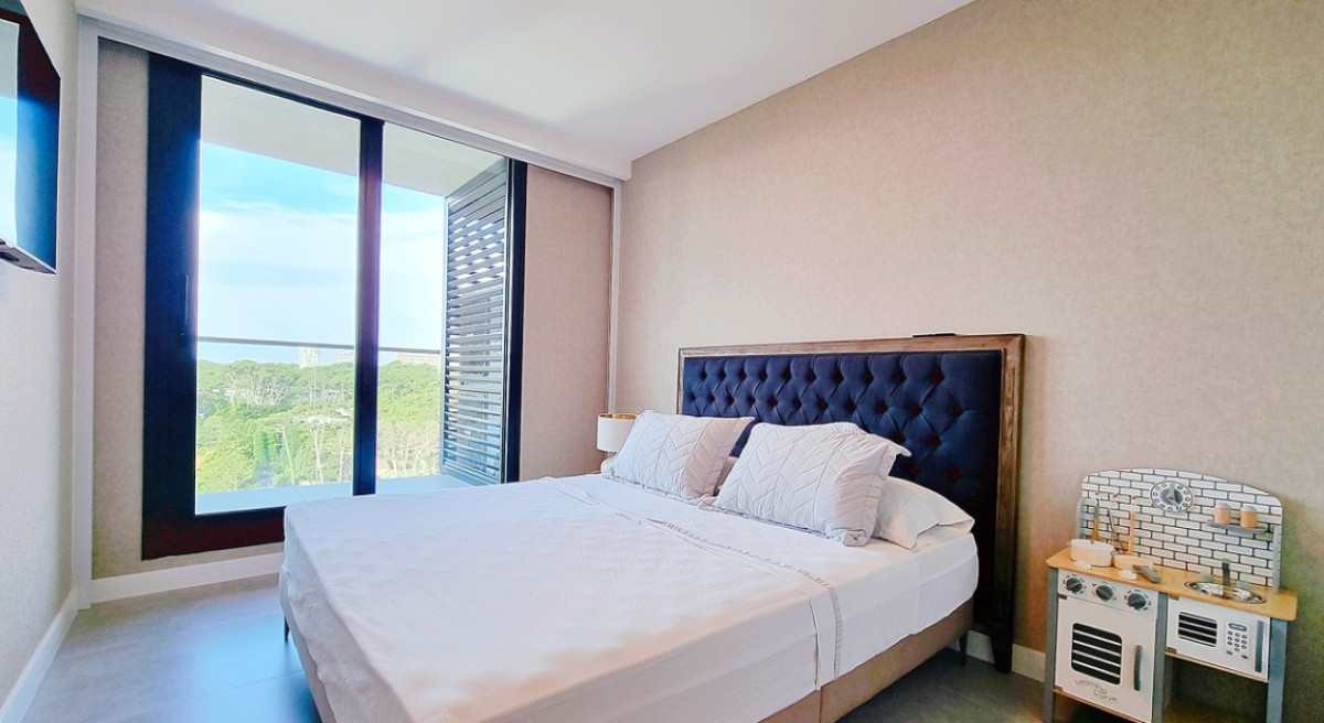 Apartamento ID.21098507 - Apartamento en alquiler 3 dormitorios en Zona Mansa