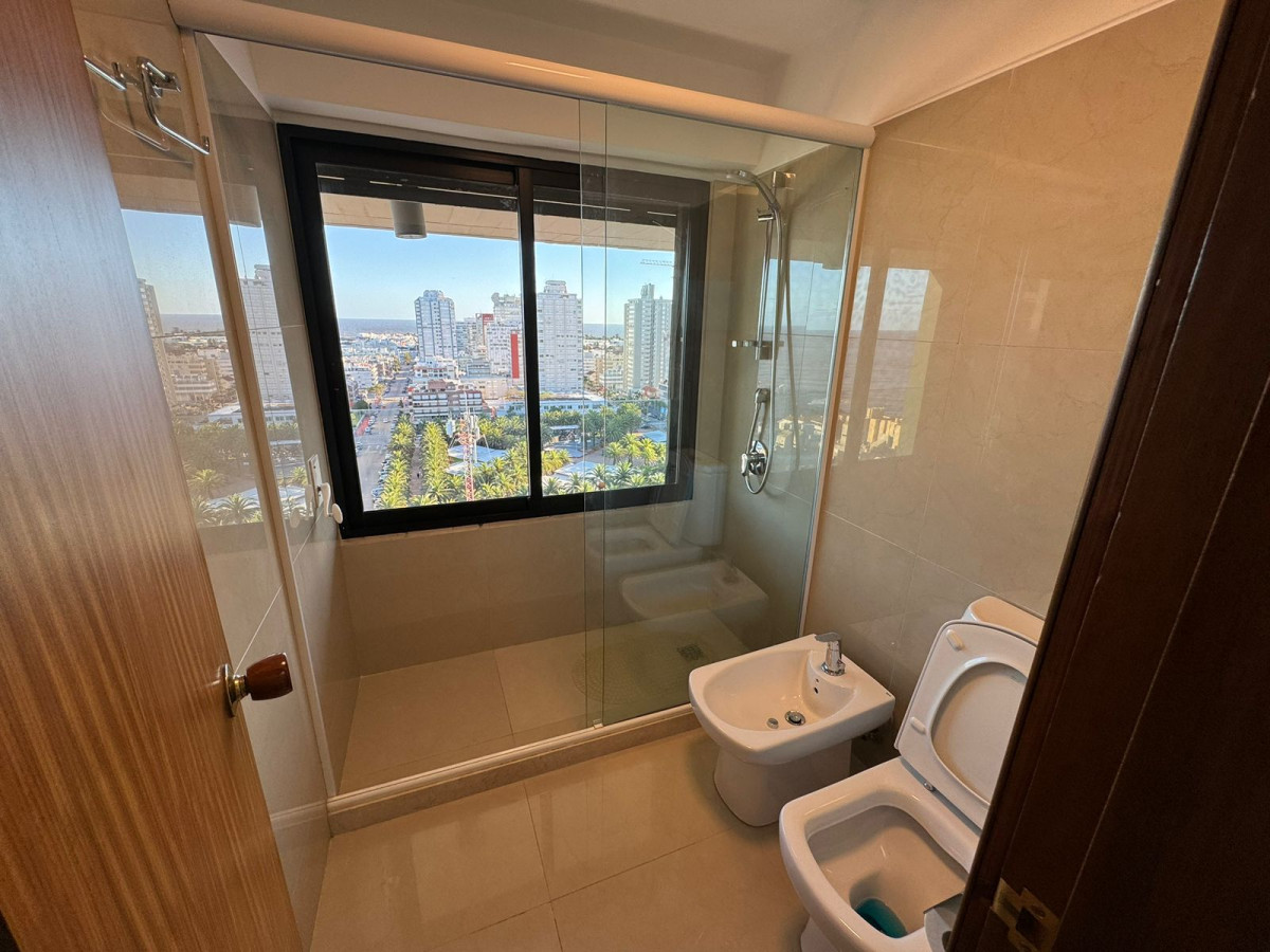 Apartamento ID.21095771 - Departamento en venta en Península- 5 dormitorios