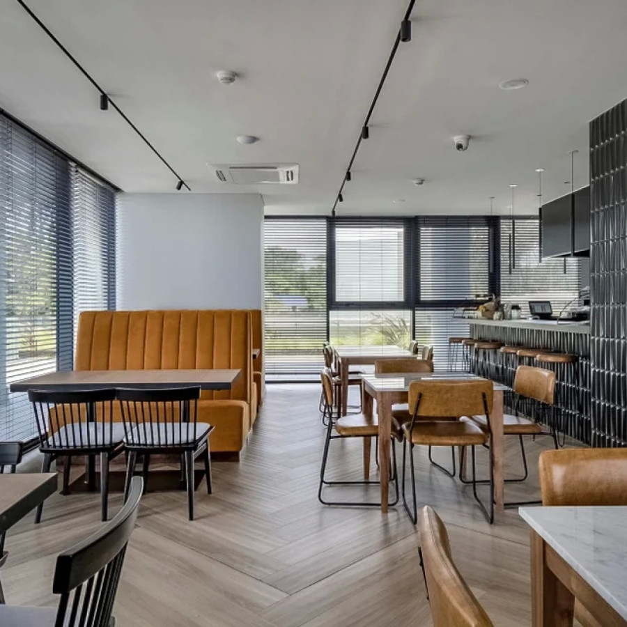 Apartamento ID.21098507 - Apartamento en alquiler 3 dormitorios en Zona Mansa