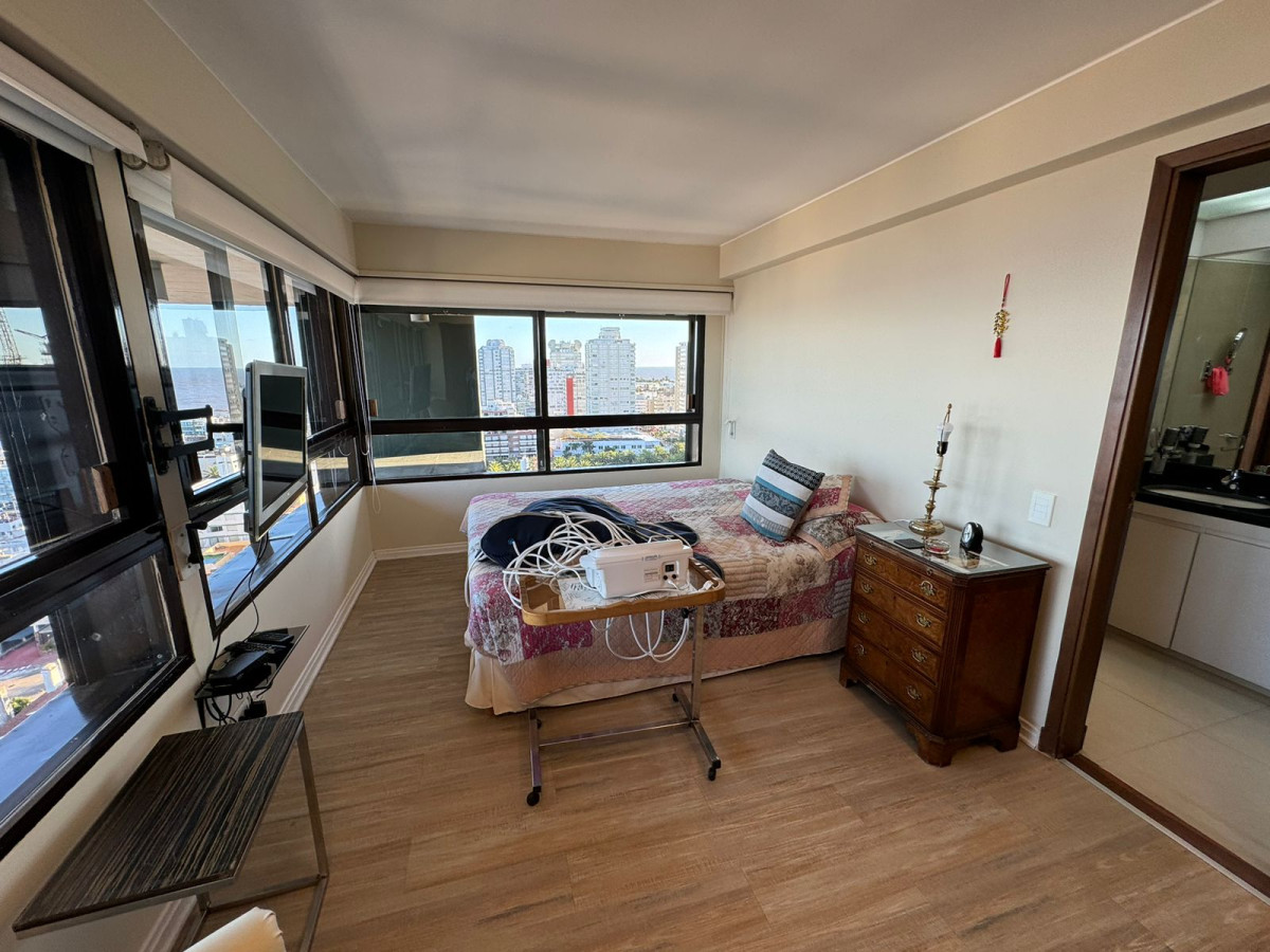 Apartamento ID.21095771 - Departamento en venta en Península- 5 dormitorios