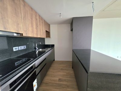 Apartamento en Venta de 2 dormitorios en Torres del Este 