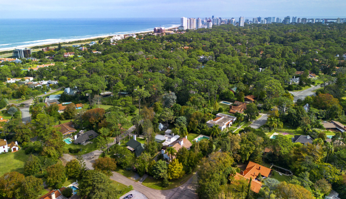 Casa ID.21097671 - Casa en venta 6 dormitorios 