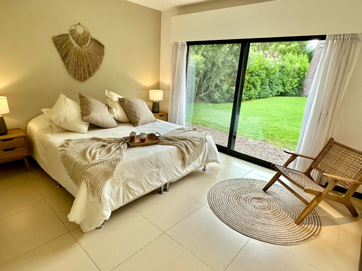 Casa ID.21098662 - ALQUILER ANUAL EN BARRIO PRIVADO LA ARBOLADA