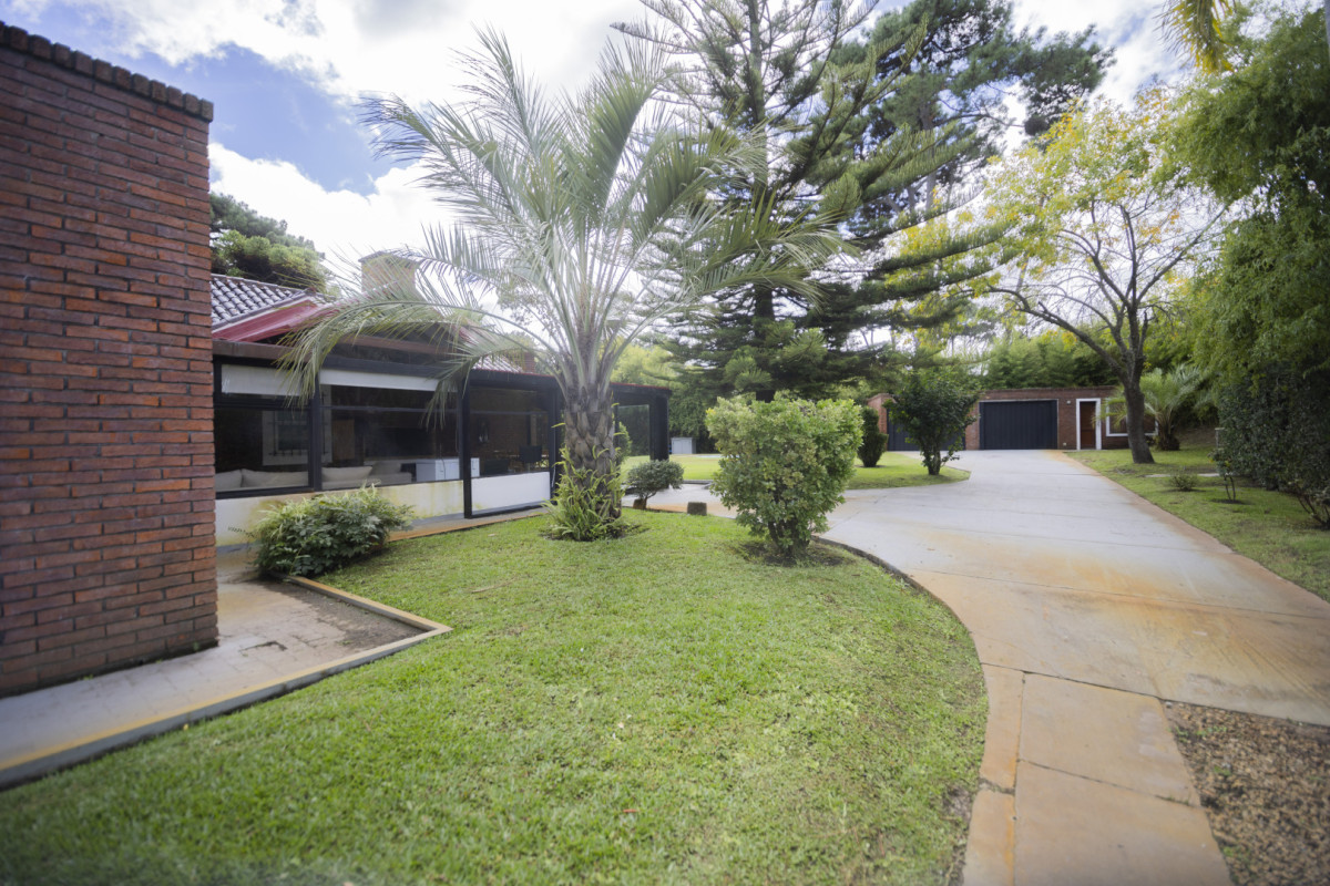 Casa ID.21098755 - VENTA CASA REMODELADA A PASOS DEL PUNTA SHOPPING 