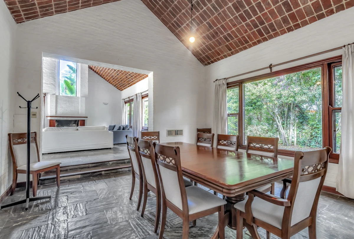 Casa ID.21097671 - Casa en venta 6 dormitorios 