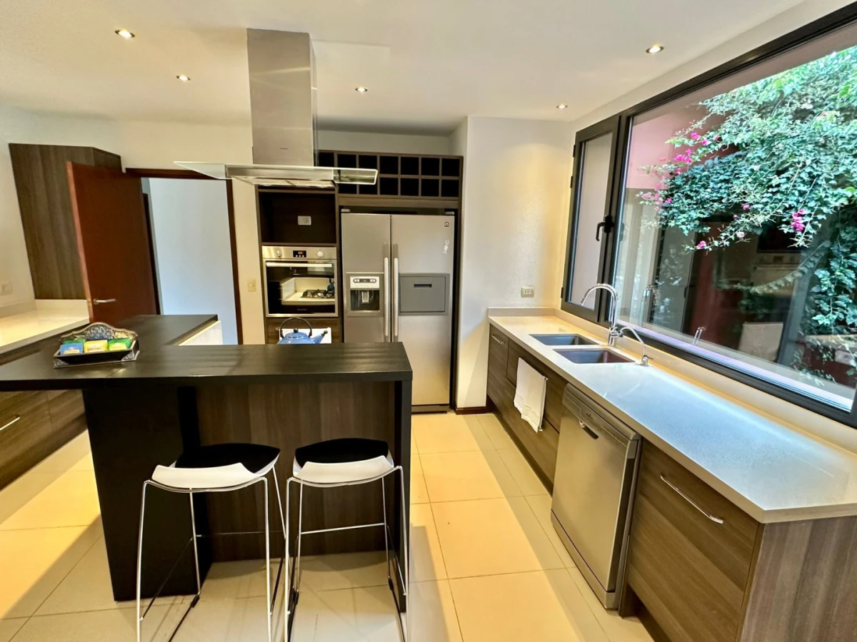 Casa ID.21098662 - ALQUILER ANUAL EN BARRIO PRIVADO LA ARBOLADA