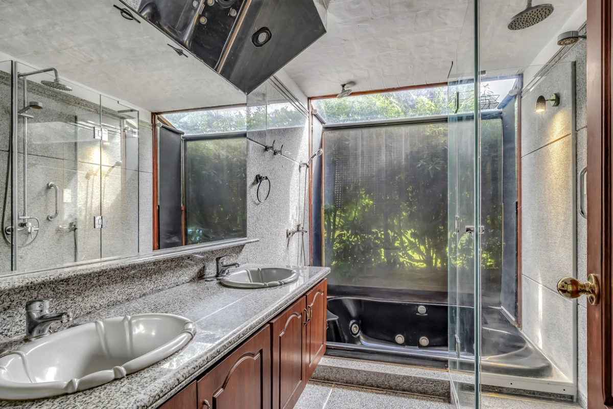 Casa ID.21097671 - Casa en venta 6 dormitorios 