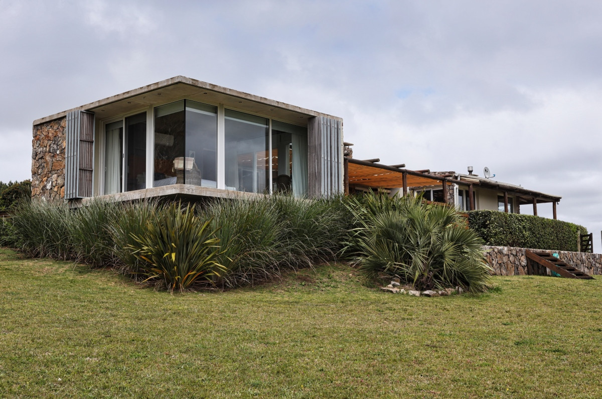 Chacra ID.21093936 - CHACRA EN VENTA EN SIERRAS DE MALDONADO 3 DORMITORIOS MAS CASA DE CASEROS