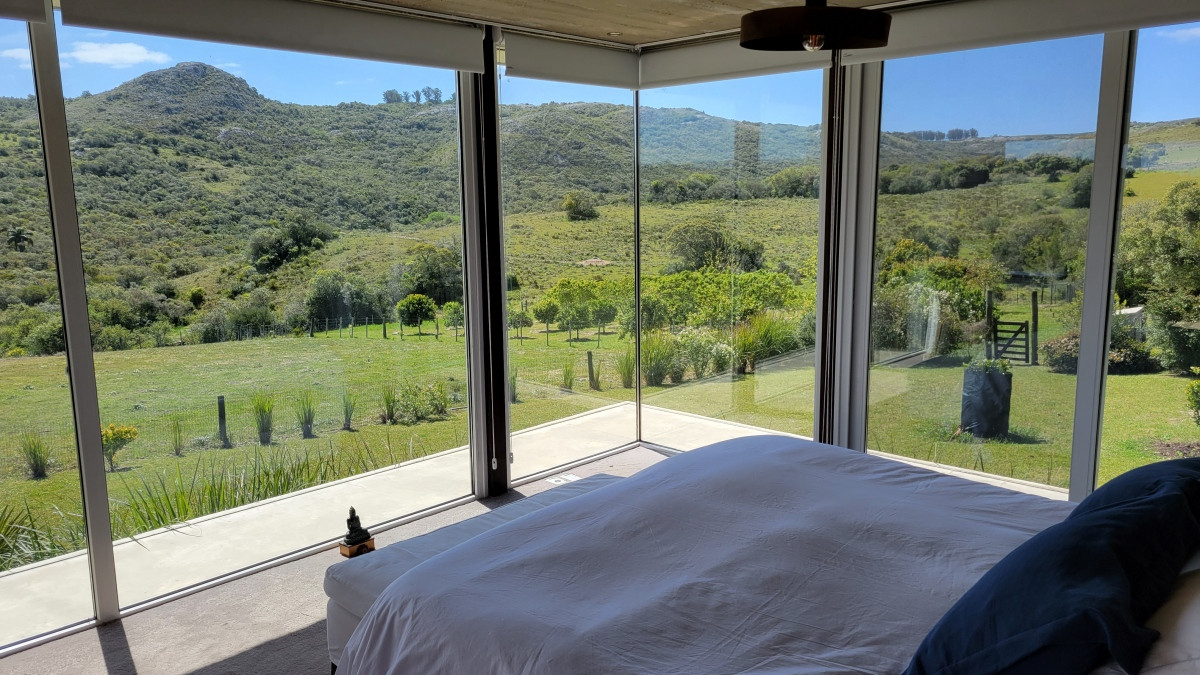 Chacra ID.21093936 - CHACRA EN VENTA EN SIERRAS DE MALDONADO 3 DORMITORIOS MAS CASA DE CASEROS