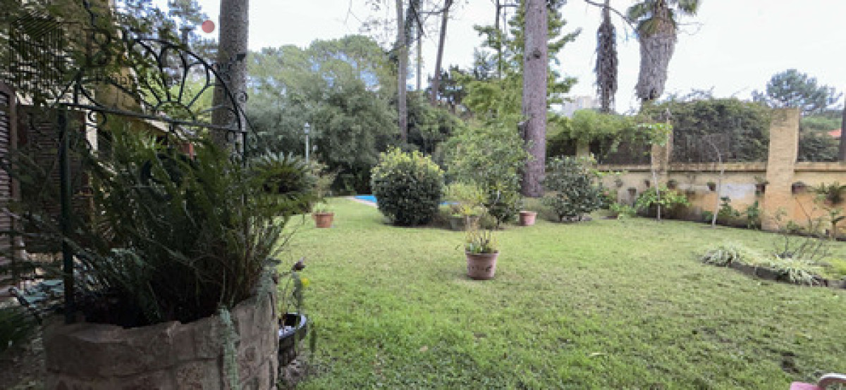 Casa ID.5912 - Casa De 3 Dormitorios En Suite Con Altillo Y Gran Parque Cantegril