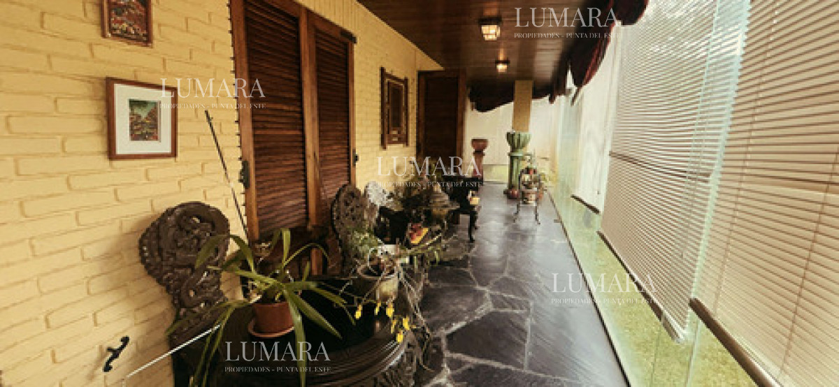 Casa ID.2776 - Casa De 3 Dormitorios En Suite Con Altillo Y Gran Parque Cantegril