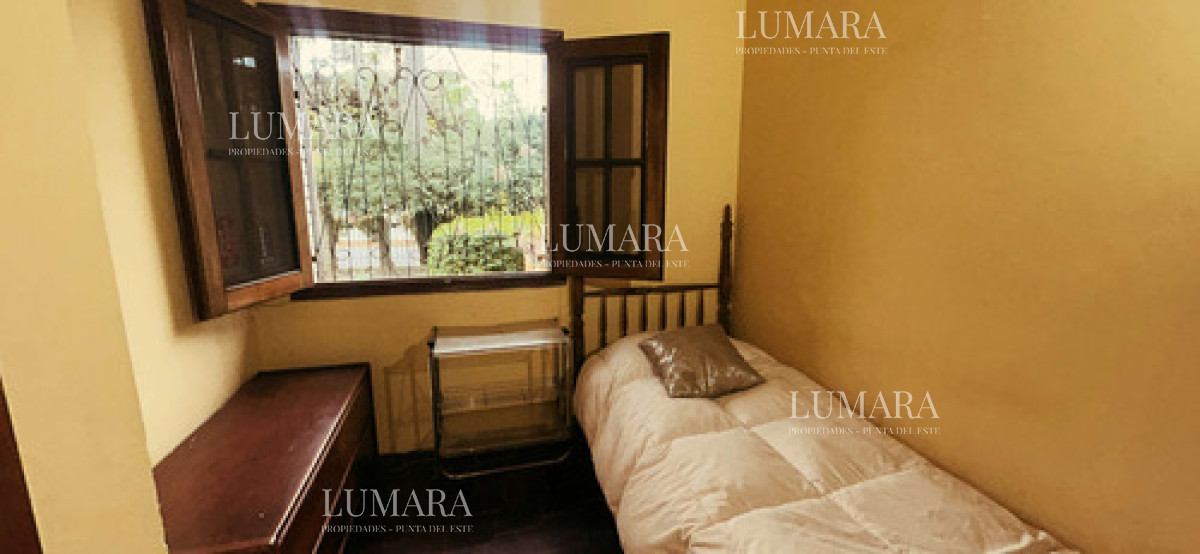 Casa ID.2776 - Casa De 3 Dormitorios En Suite Con Altillo Y Gran Parque Cantegril