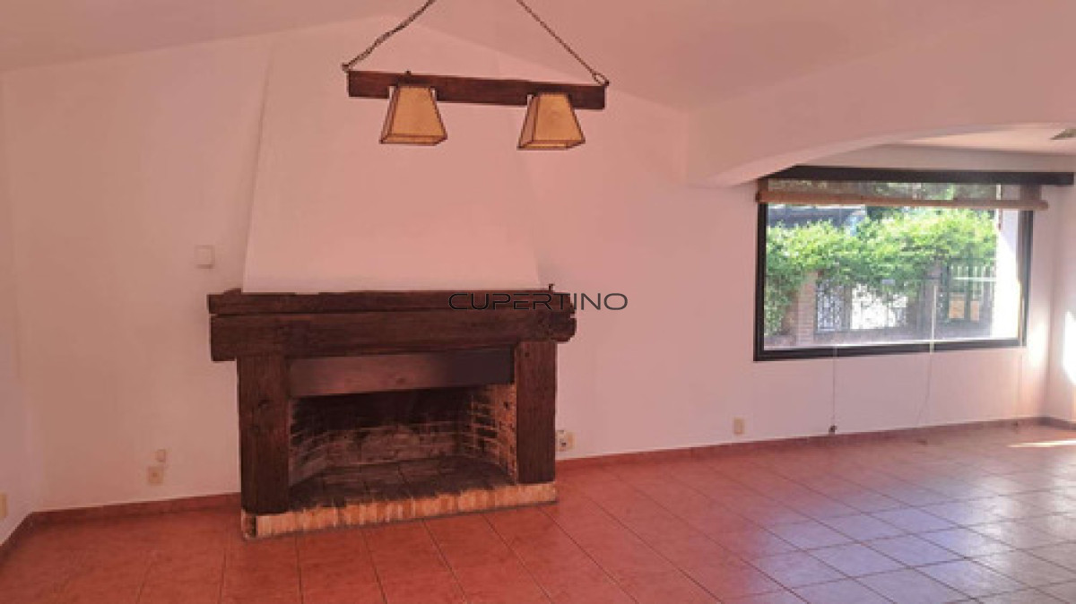Venta | Casa En Punta Del Este Con Amplios Espacios — foto 10
