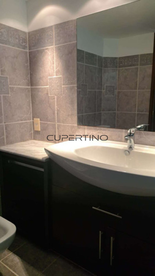 Venta | Casa En Punta Del Este Con Amplios Espacios — foto 24