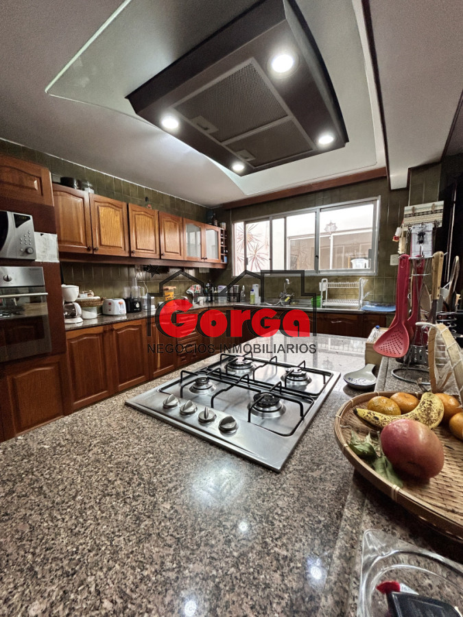Casa ID.584 - Residencia Premium en el Prado
