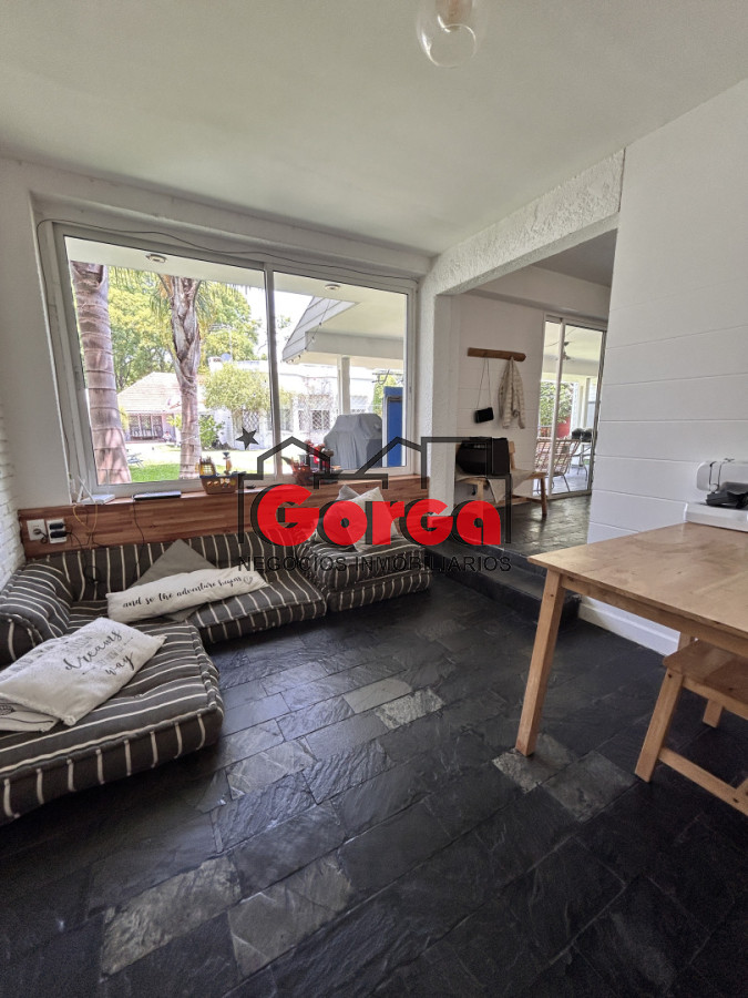Casa ID.584 - Residencia Premium en el Prado