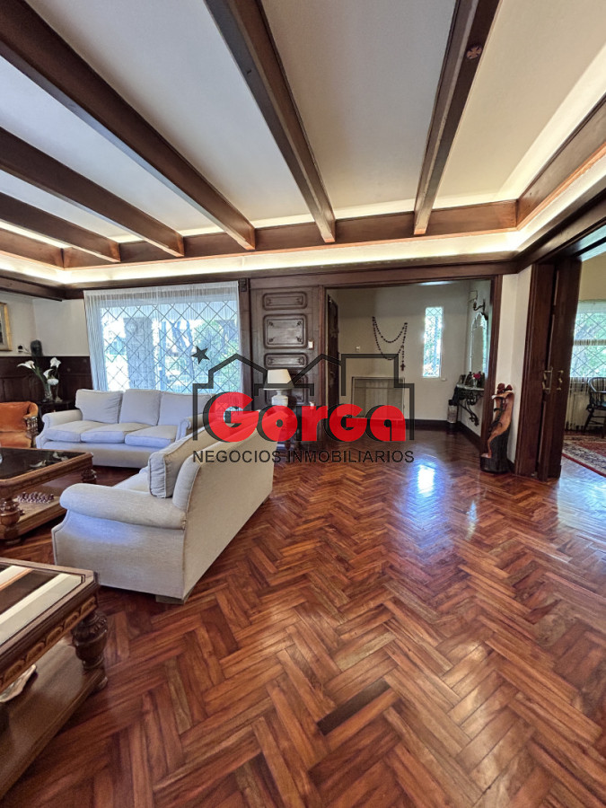 Casa ID.584 - Residencia Premium en el Prado