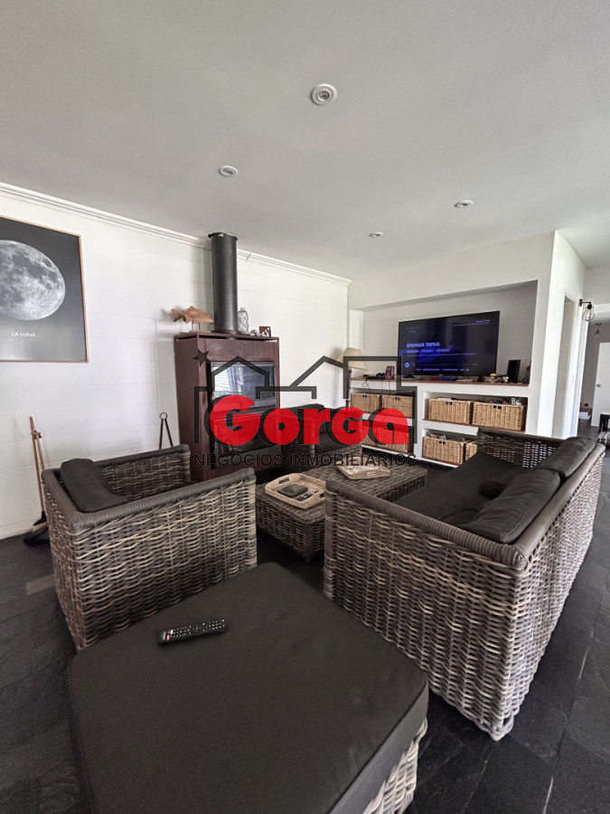 Casa ID.584 - Residencia Premium en el Prado