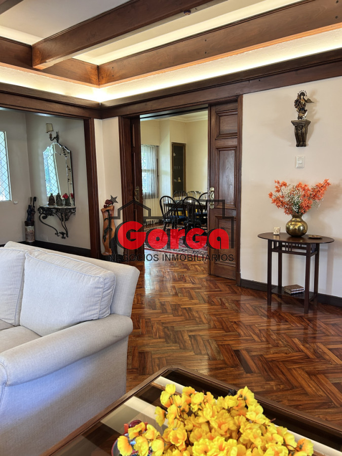 Casa ID.584 - Residencia Premium en el Prado