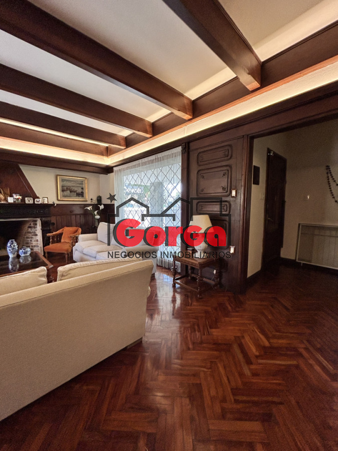 Casa ID.584 - Residencia Premium en el Prado