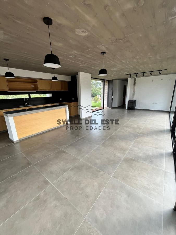 Casa ID.202 - Casa a estrenar en Punta colorada 