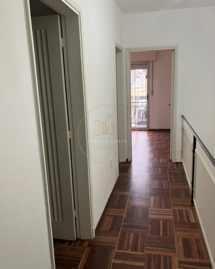 Casa ID.87 - SE ALQUILA CASA DE 2 PLANTAS - EXCELENTE ESTADO, MUY LUMINOSA