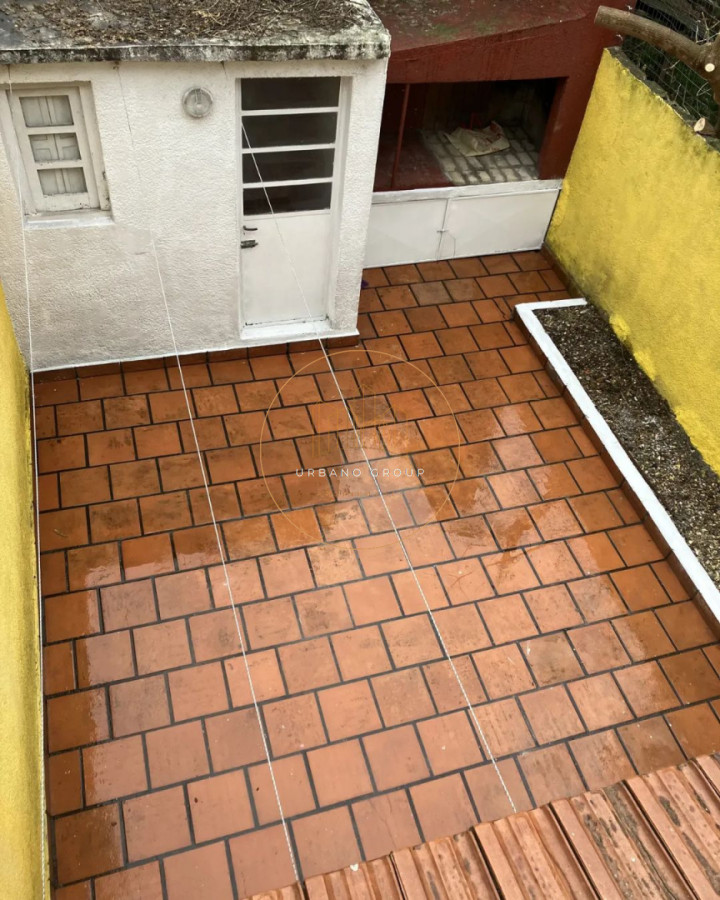 Casa ID.87 - SE ALQUILA CASA DE 2 PLANTAS - EXCELENTE ESTADO, MUY LUMINOSA