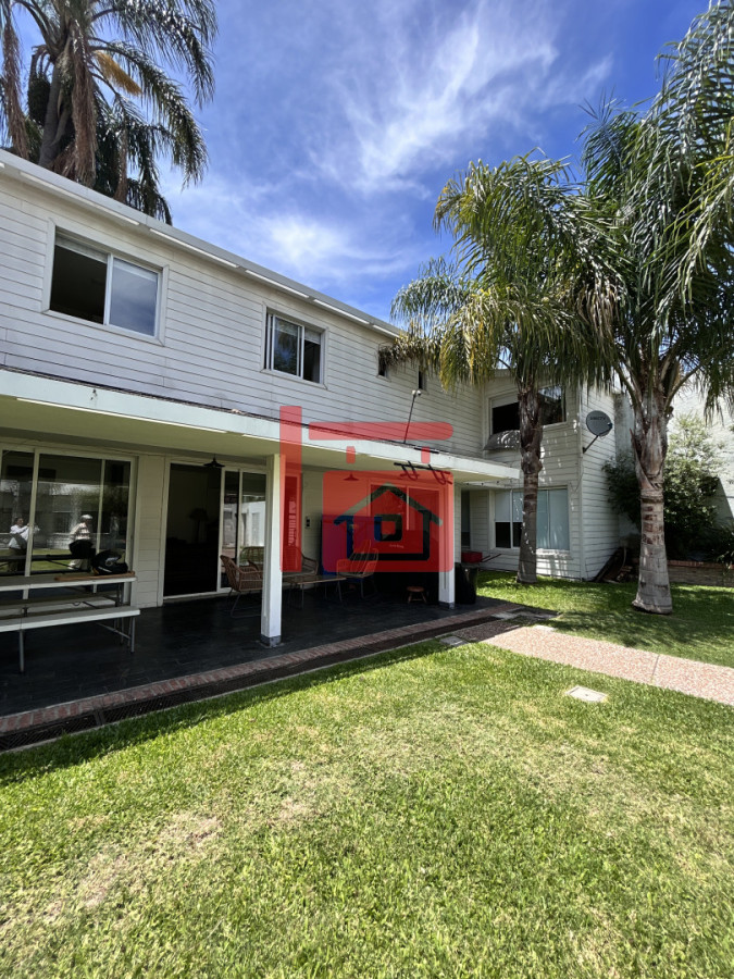 Casa ID.237 - Residencia Premium en el Prado