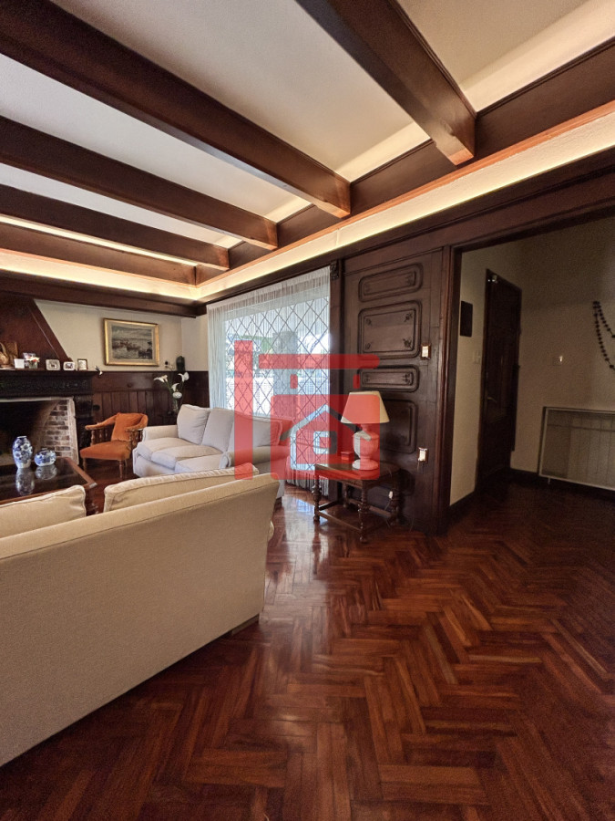 Casa ID.237 - Residencia Premium en el Prado