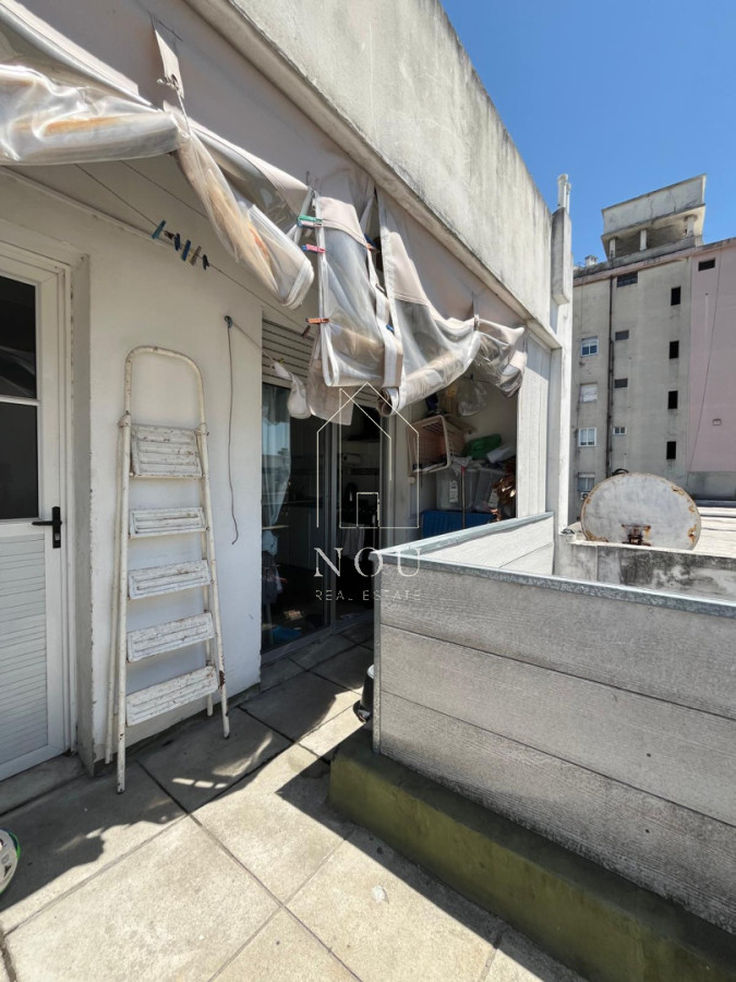 Apartamento ID.151 - Dúplex con Terraza y Parrillero Exclusivo en el Centro