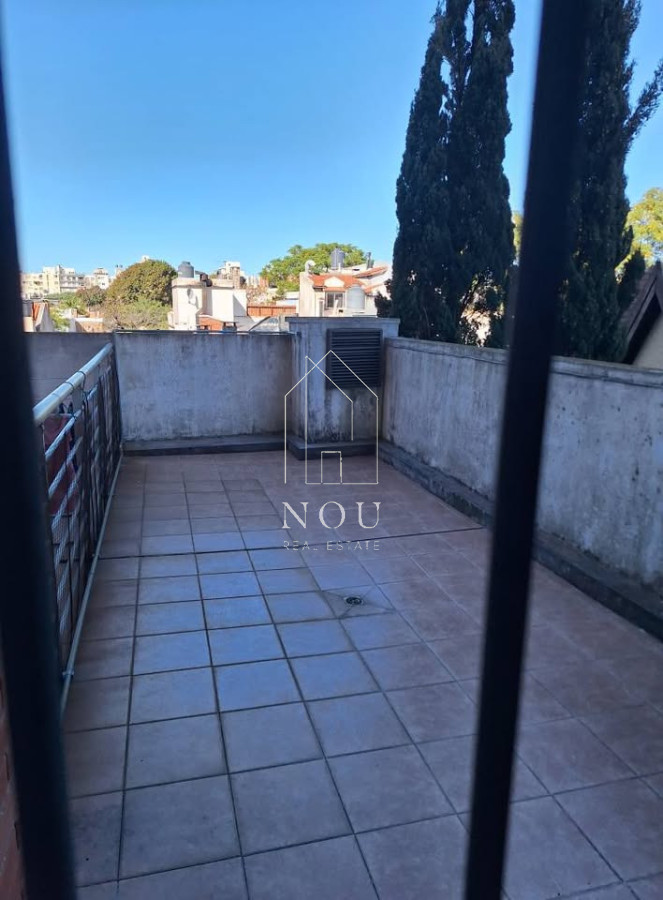 Apartamento ID.211 - Pocitos | Monoambiente con patio de 18 m²