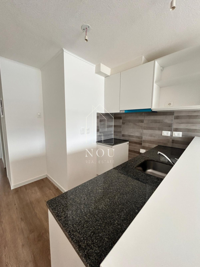Apartamento ID.219 - Apto en tres cruces 1 dorm + cochera 