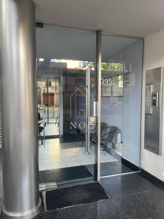 Apartamento ID.160 - Apartamento 1 Dormitorio con Balcón en Punta Carretas - Piso Alto