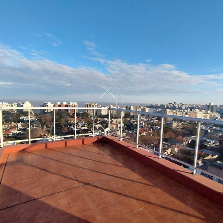 Apartamento ID.210 - Viví en Pocitos | Monoambiente con terraza