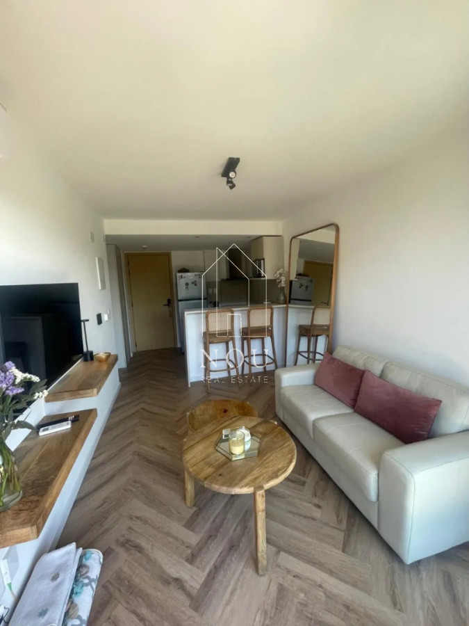 Apartamento ID.194 - Alquiler Apartamento De 1 Dormitorio Amueblado - Unidad 304d - Costanera Village