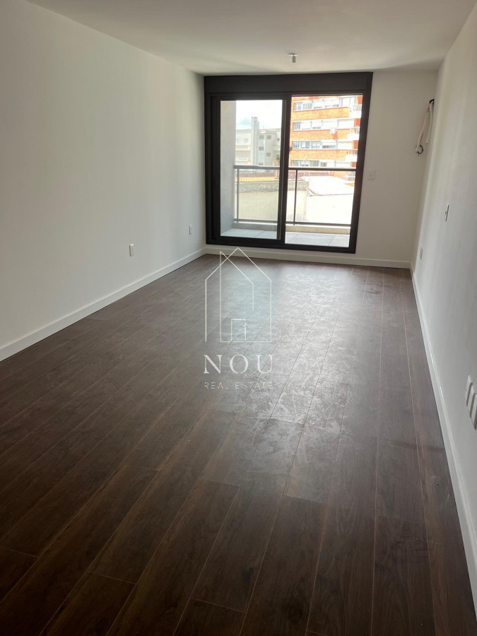 Apartamento ID.35 - Venta de Monoambiente Malvin con Renta 