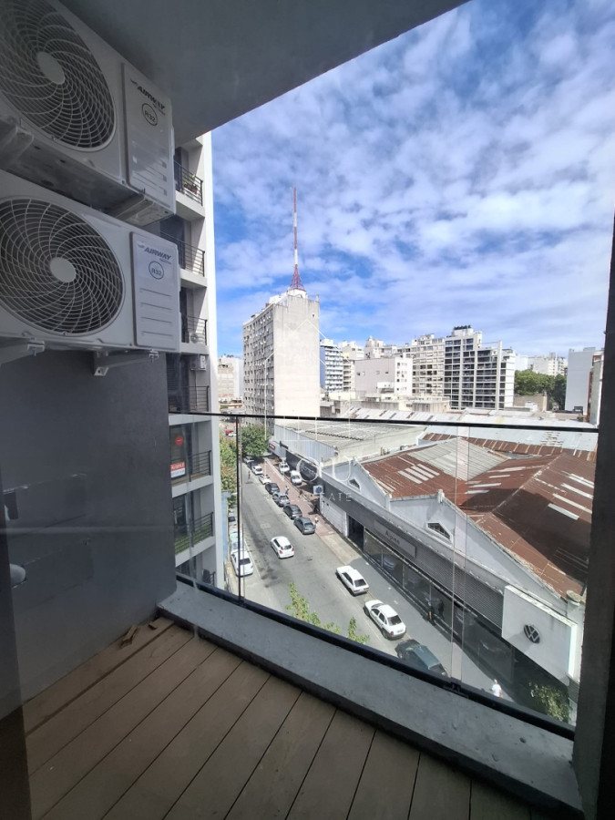 Apartamento ID.203 - 1 dormitorio semi equipado en tres cruces 