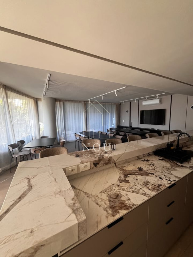 Apartamento ID.189 - Alquiler en piso 10  de 2  dormitorio + cochera