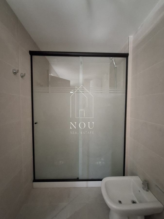 Apartamento ID.203 - 1 dormitorio semi equipado en tres cruces 