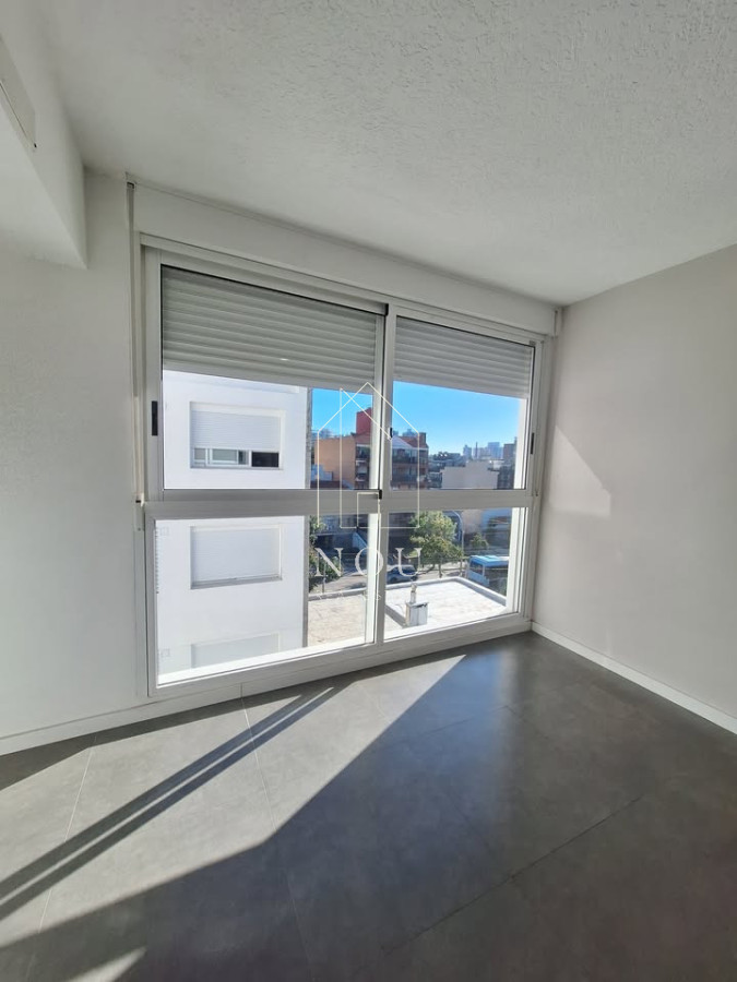 Apartamento ID.206 - 🚨 1 Dorm sobre  Av. Rivera | Opción Garage y Excelente Ubicación
