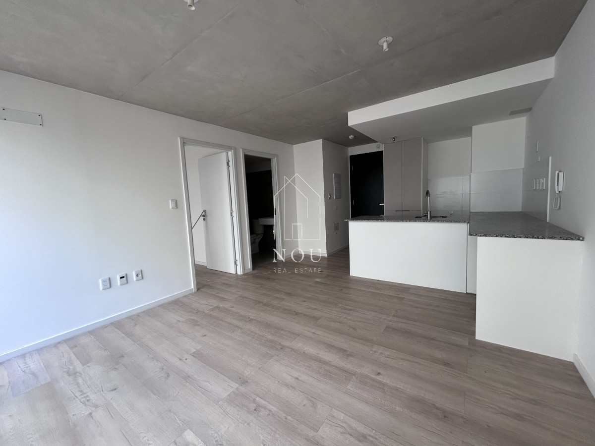 Apartamento ID.44 - Apartamento venta 1 dormitorio mas patio en 01 libertador 