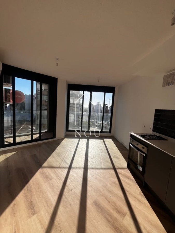 Apartamento ID.188 - Alquiler 1 dormitorio + cochera Tres cruces 