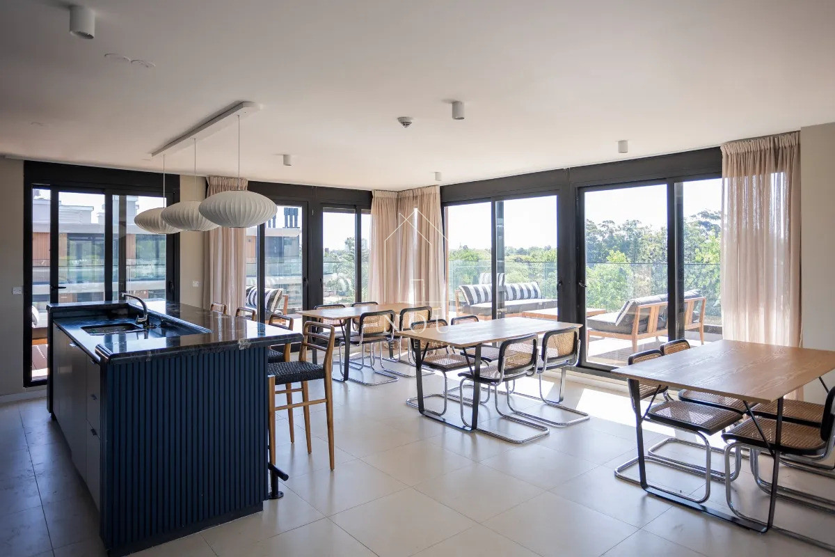 Apartamento ID.194 - Alquiler Apartamento De 1 Dormitorio Amueblado - Unidad 304d - Costanera Village