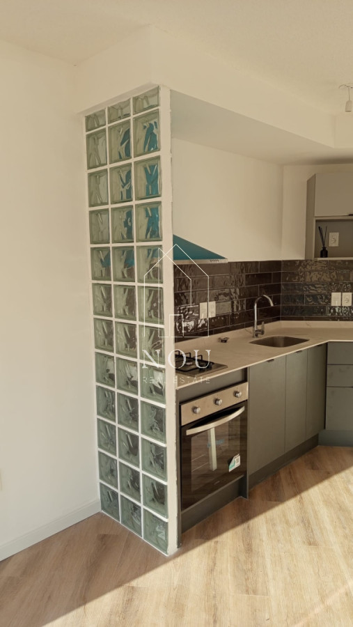 Apartamento ID.203 - 1 dormitorio semi equipado en tres cruces 