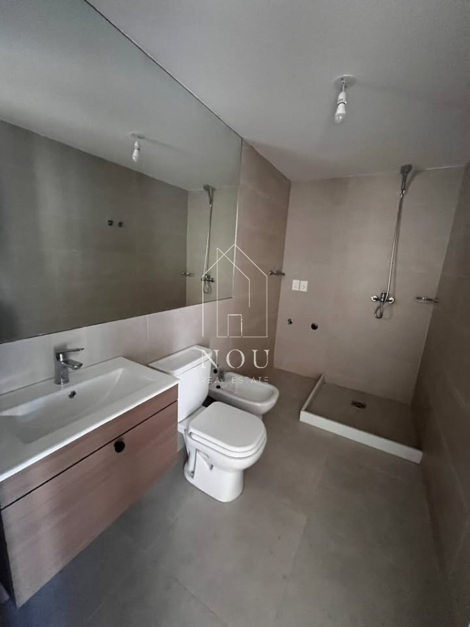 Apartamento ID.188 - Alquiler 1 dormitorio + cochera Tres cruces 