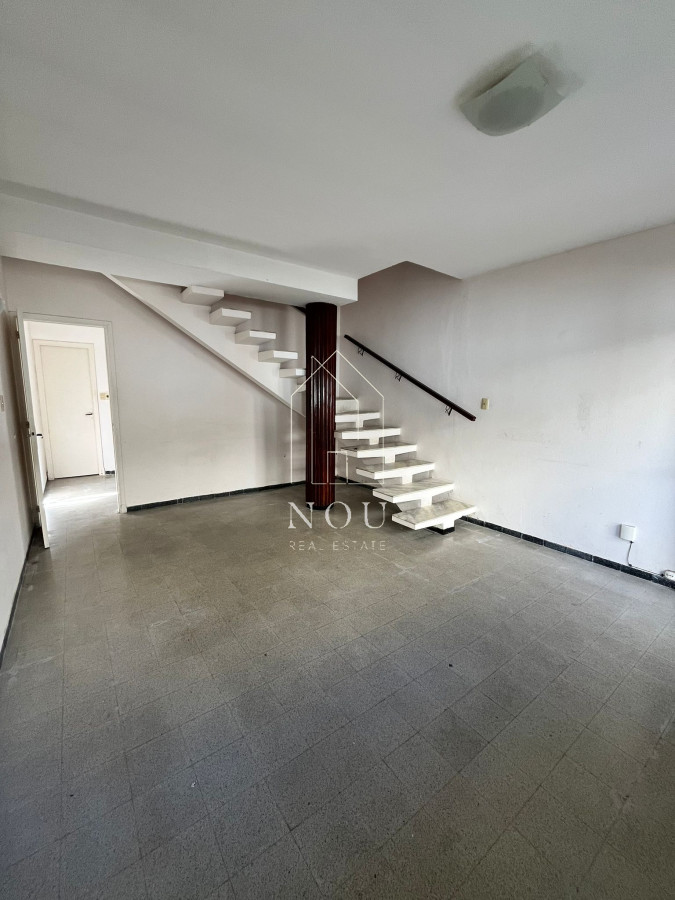 Casa ID.13 - Venta de  casa duplex Brazo oriental 