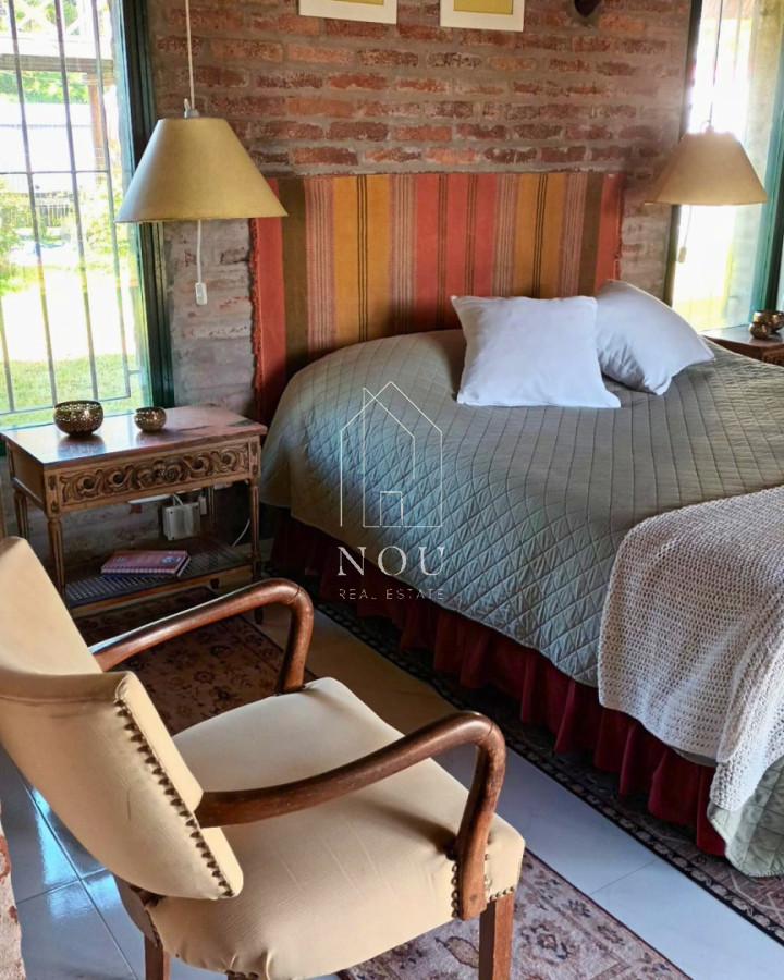 Casa ID.262 - Venta | Casa de 4 Dormitorios | Gran Terreno y Barbacoa | La Serena