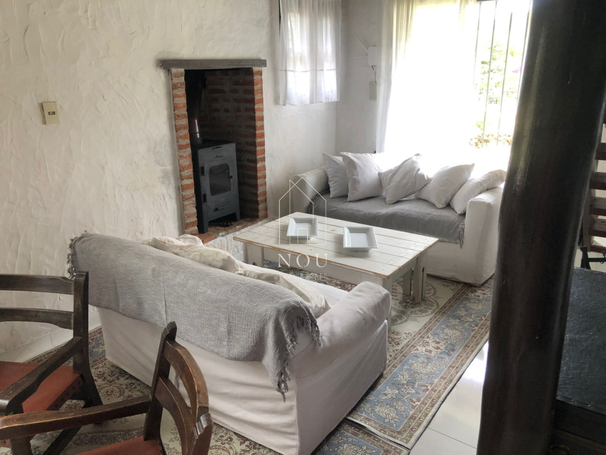 Casa ID.262 - Venta | Casa de 4 Dormitorios | Gran Terreno y Barbacoa | La Serena