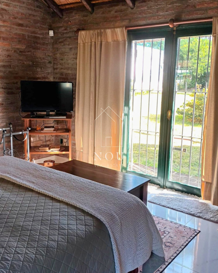 Casa ID.262 - Venta | Casa de 4 Dormitorios | Gran Terreno y Barbacoa | La Serena